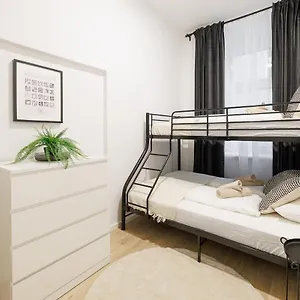 Hostal Style By Home2, Viena