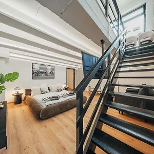 Center Lofts Апарт-отель