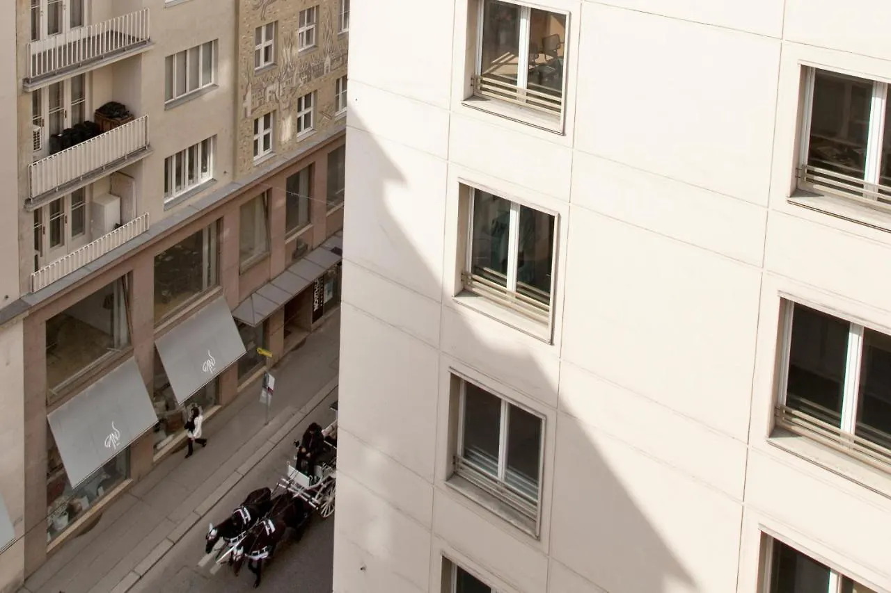 Pension Sacher - Apartments Am Stephansplatz Vienna Aparthotel